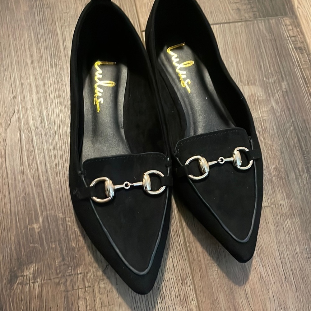 LULUS Charlotte black sauce loafers.‎ Size 7